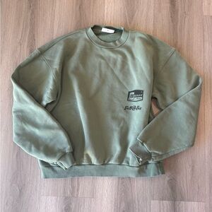 Cherry crew neck